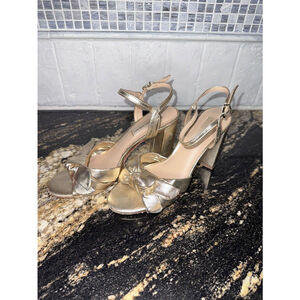 Antonio Melani! Gold Bow Ankle Strap Heels Size 6.5 Woman’s With 3.5 Inch Heel!